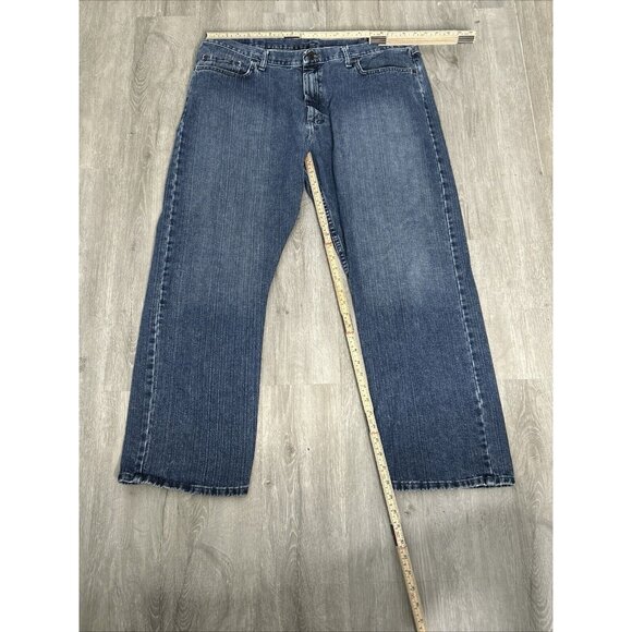 Wrangler Mens Relax Straight‎ Jeans 42x30 Dark Wash Blue Denim Wide Leg Distress - Picture 1 of 10